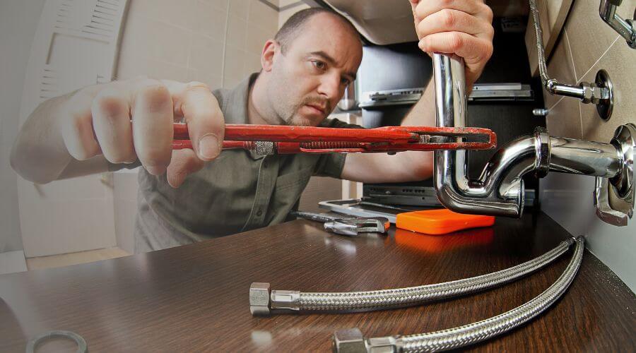 Local annual plumbing maintenance in Easton, IL
